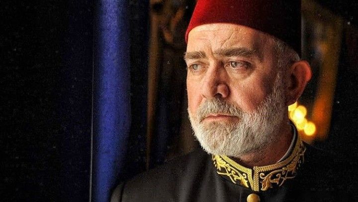 Payitaht’ın Tahsin Paşası; Bahadır Yenişehirlioğlu: “Peşin kabulleri doğru bulmuyorum ve reddediyorum. Gerçek gücün buradan doğacağı kanısındayım.”